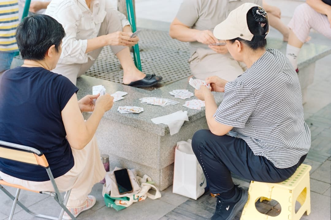 迪丽热巴演技争议怎么逆袭?人民日报5天力挺背面本相